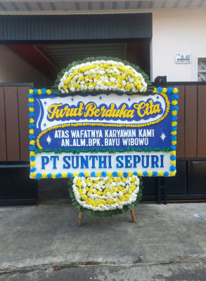 Papan Bunga Duka di Parak Batuang
