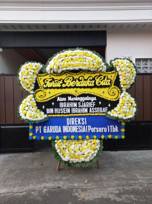 Papan Bunga Duka di Parak Batuang